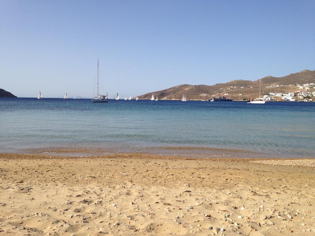 Avlomonasbeach Livadi  Luaran gambar